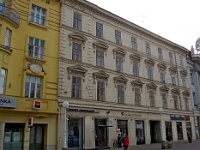 Trg bana Jelačića 12, kuća Živković današnji izgled dobila je 1876. godine  Kuća Živković na Trgu bana Jelačića 12 današnji izgled dobila je 1876. godine. Ivan Plochberger st. projektirao je i izveo nadogradnju i novu fasadu na staroj jednokatnici baruna Jovana Živkovića. Dva pobočna rizalita oivičena kvadrima, zabati nad prozorima prvoga kata, i blagi lukovi nad onima drugoga kata tipični su neorenesansni atributi, koji rese ovu skladnu trokatnicu. Od vremena gradnje do danas izmijenjeno je na toj gradnji jedino prizemlje.